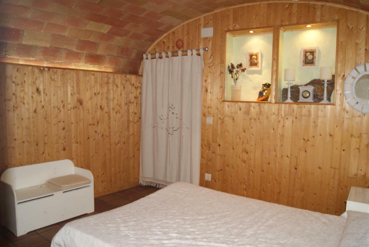 Apartament Codina 40 Appartamento Torroella de Montgrí Esterno foto