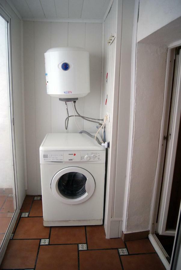 Apartament Codina 40 Appartamento Torroella de Montgrí Esterno foto