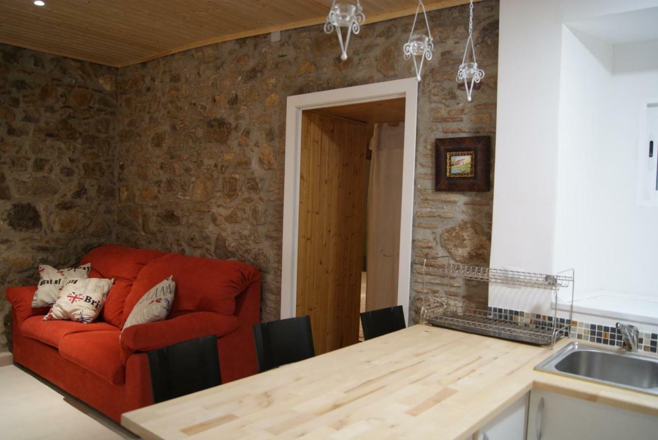 Apartament Codina 40 Appartamento Torroella de Montgrí Esterno foto