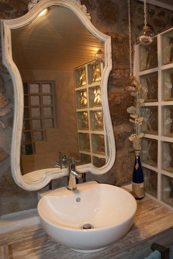 Apartament Codina 40 Appartamento Torroella de Montgrí Esterno foto