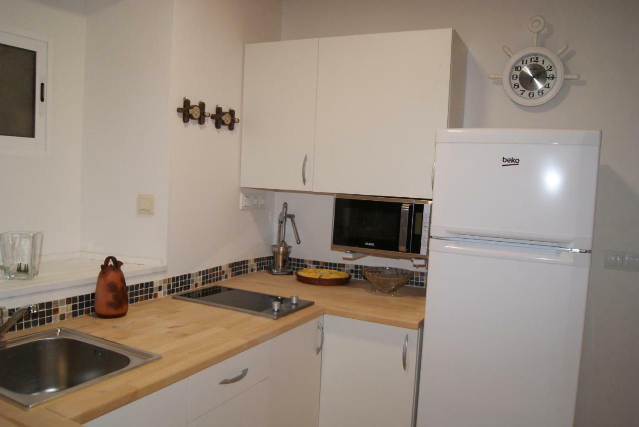 Apartament Codina 40 Appartamento Torroella de Montgrí Esterno foto